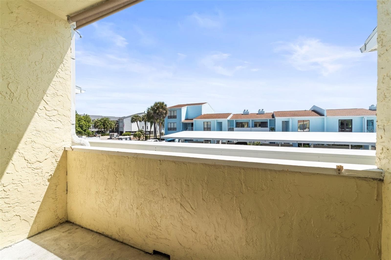 1 Windrush Blvd #24 photo 3