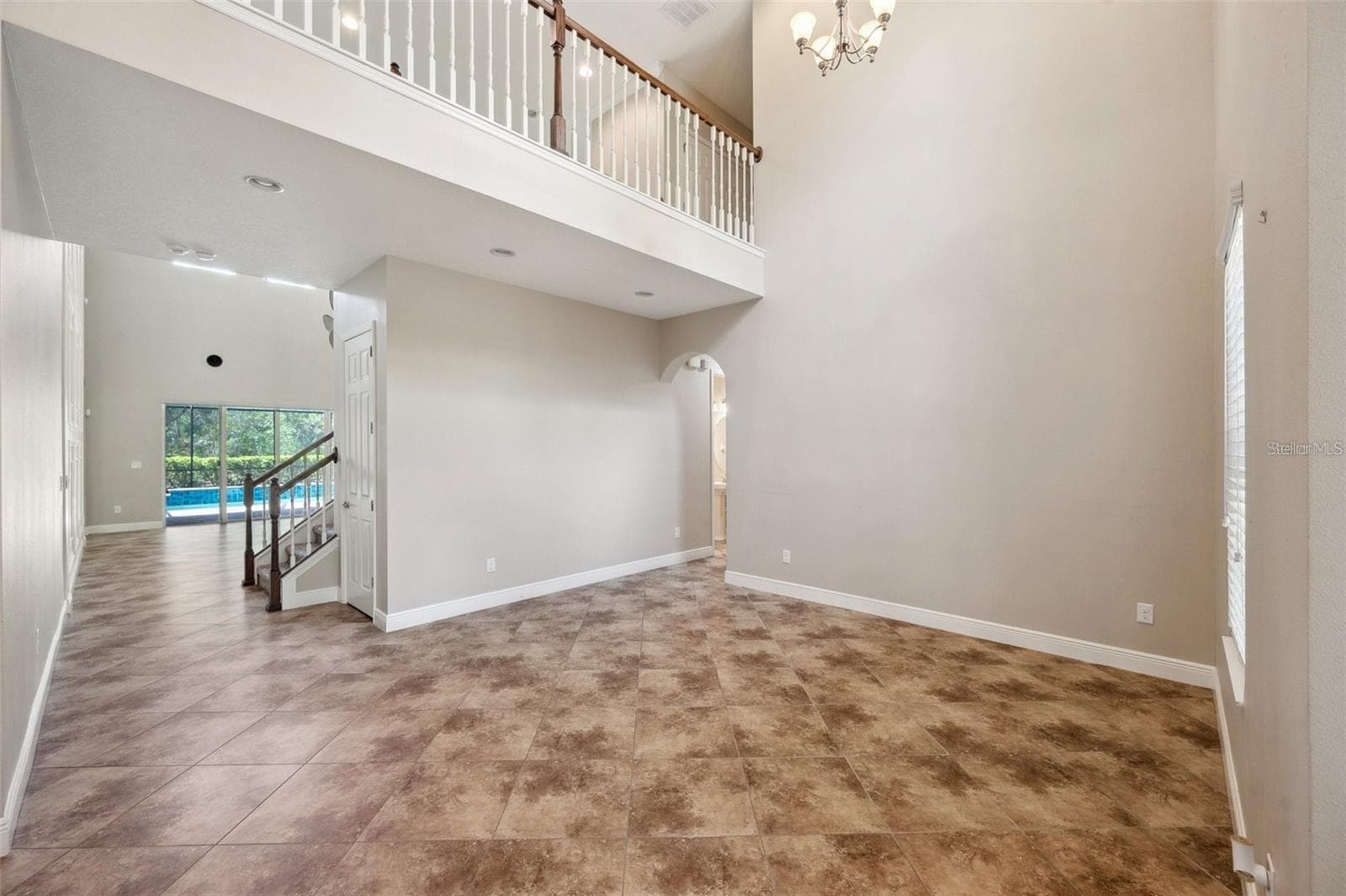 5117 Longspur CT photo 5