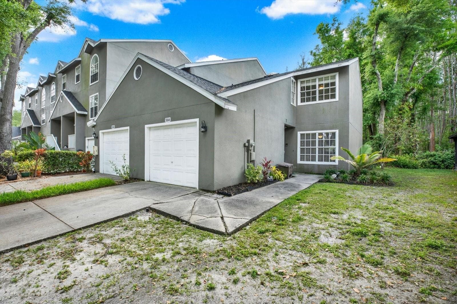 5844 Red Cedar Ln