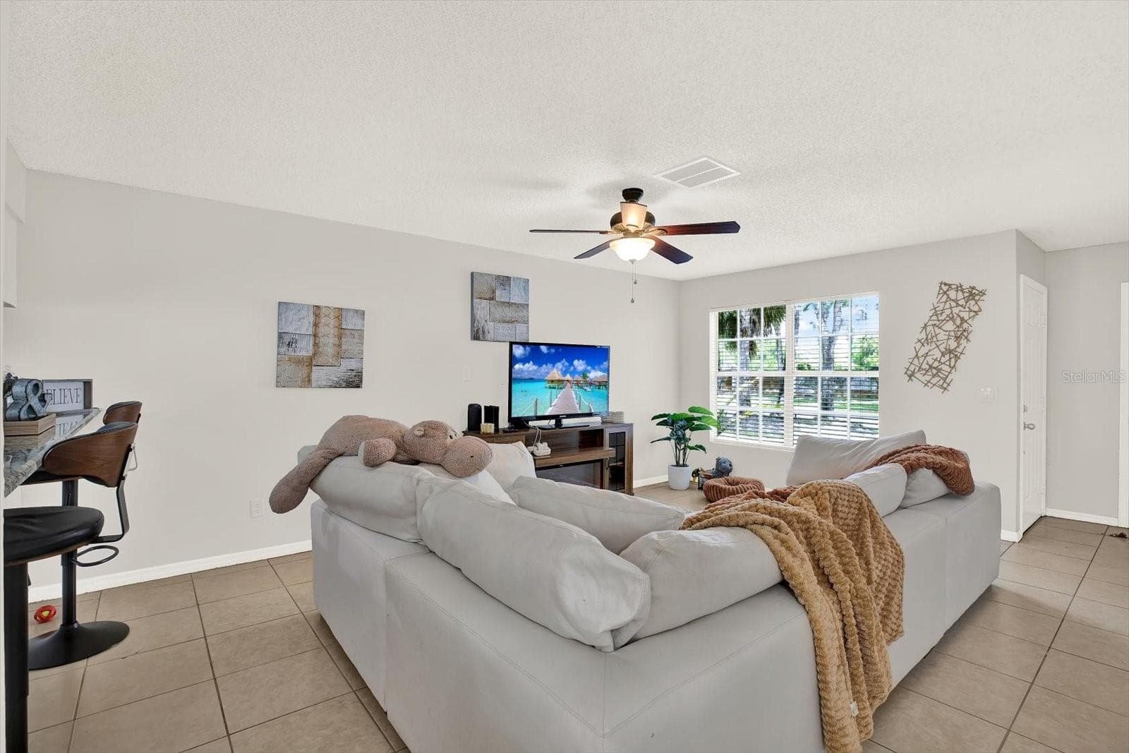 5844 Red Cedar Ln photo 4