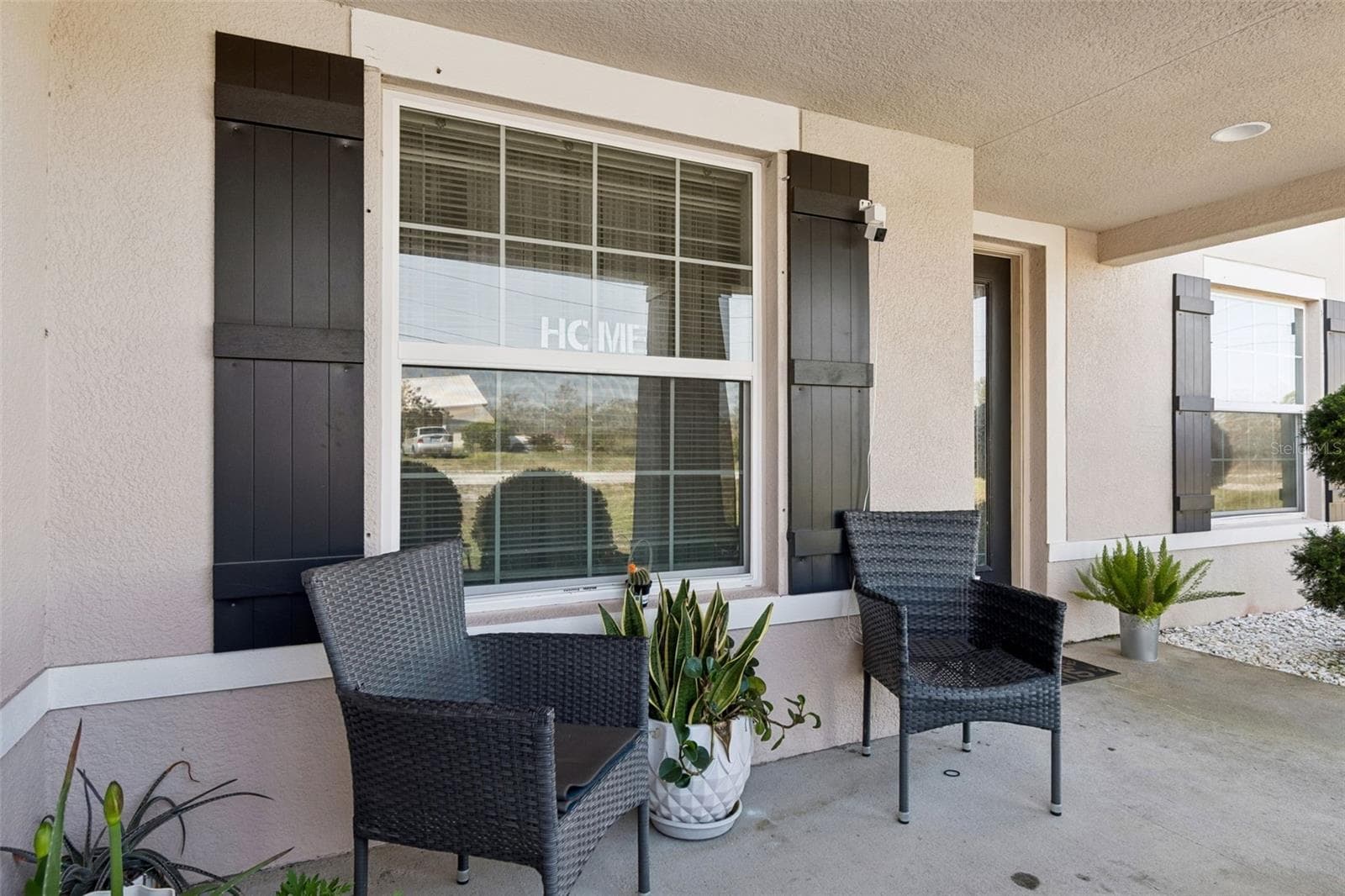 13046 Linden Dr photo 3