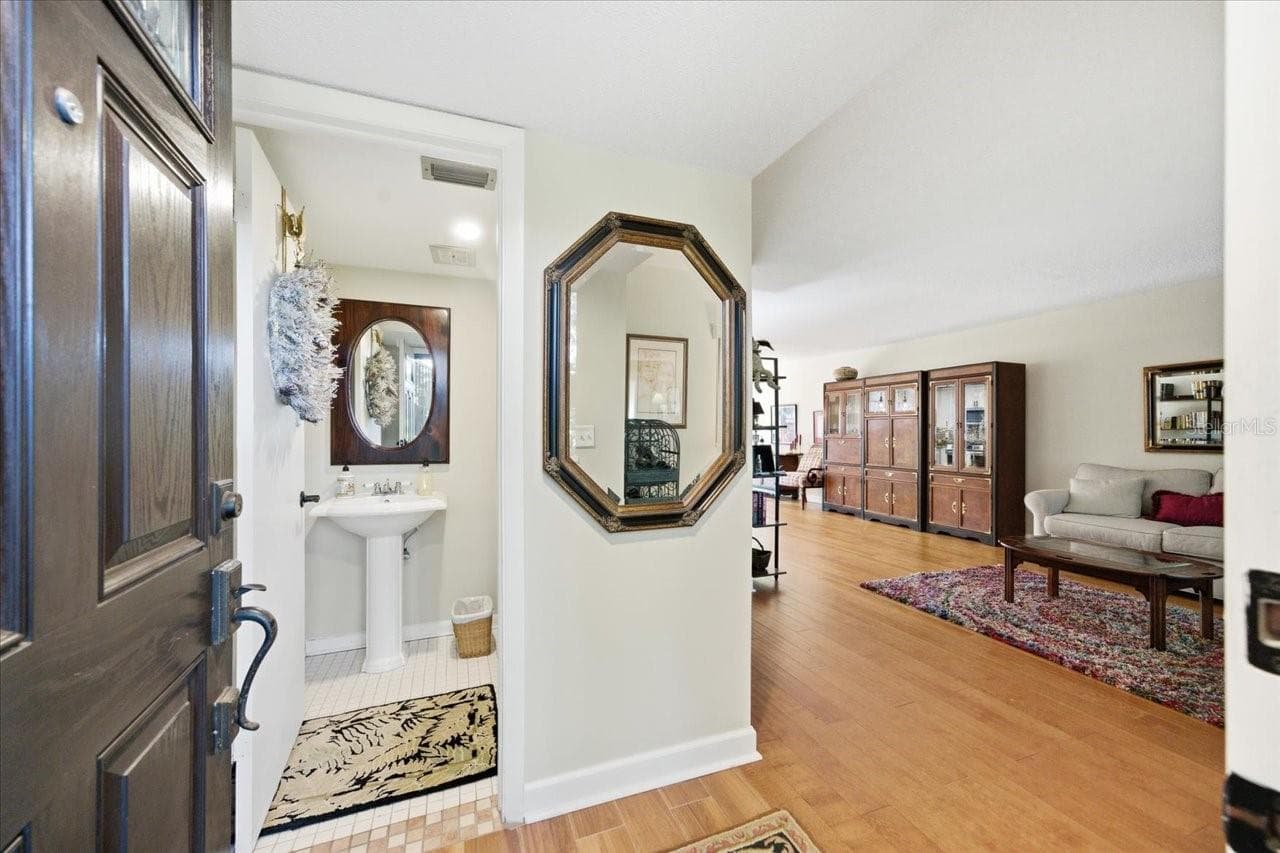 10603 Carrollbrook Way #10603 photo 4