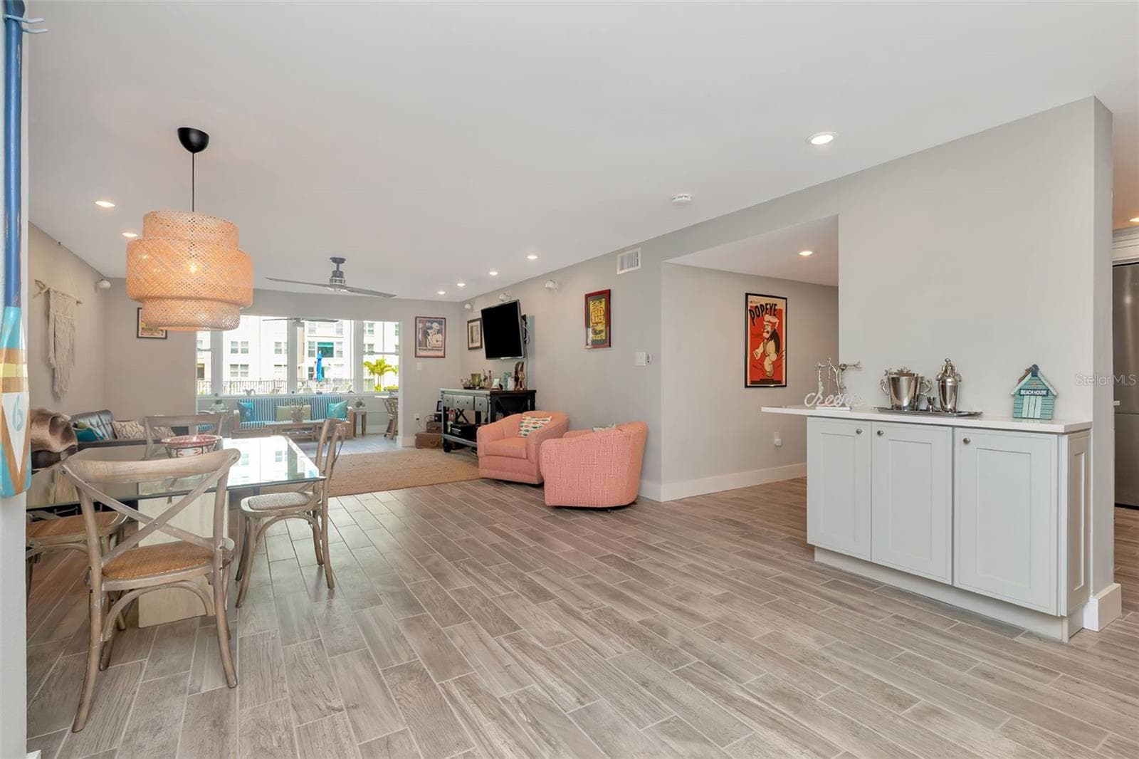 620 Edgewater Dr #102 photo 4