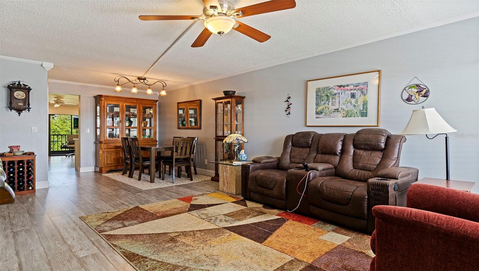 4910 Bay St NE #310 photo 3
