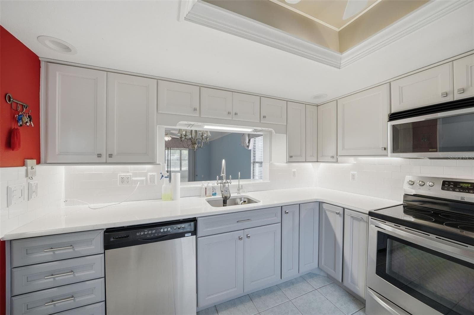 2130 Elm St #401 photo 4