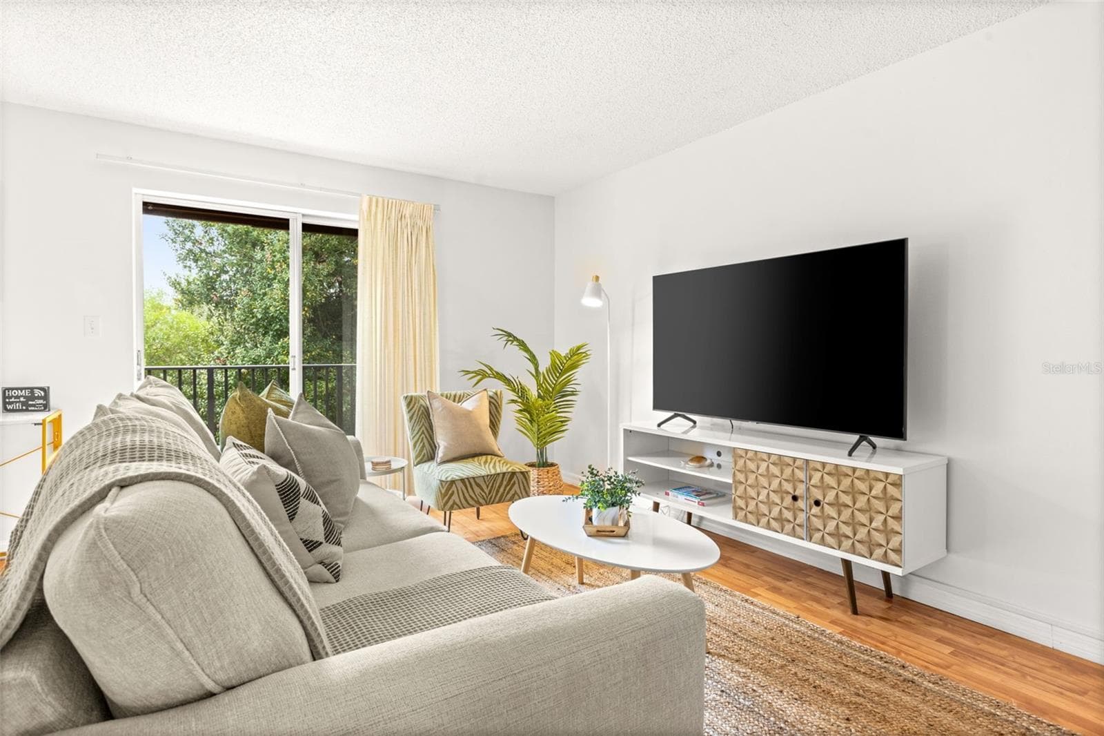 4215 E Bay Dr #1806D photo 5