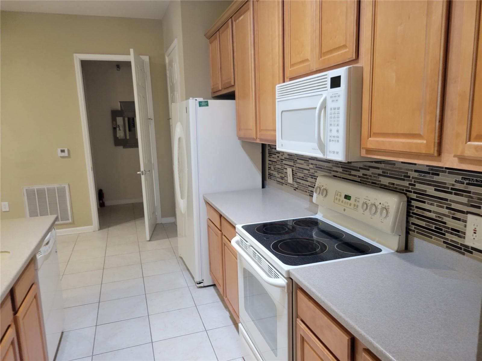 7905 N Seminole Blvd #3404