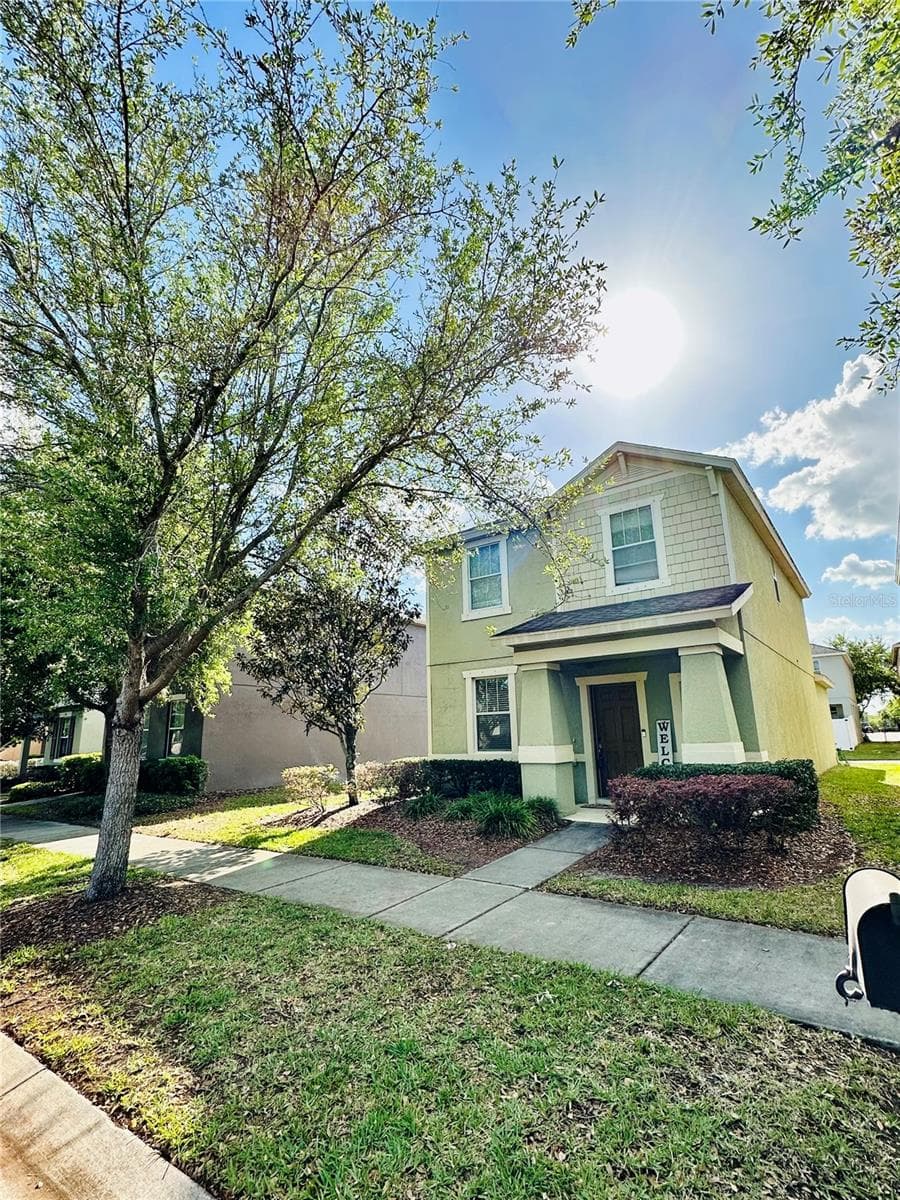 4411 Banyan Tree Pl photo 3