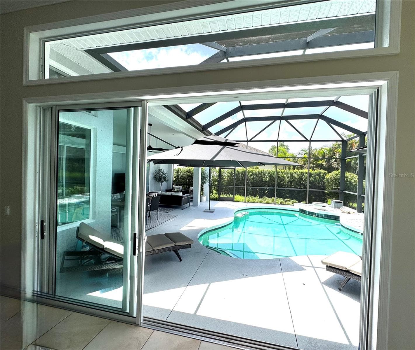 1539 Ormond Ter photo 4