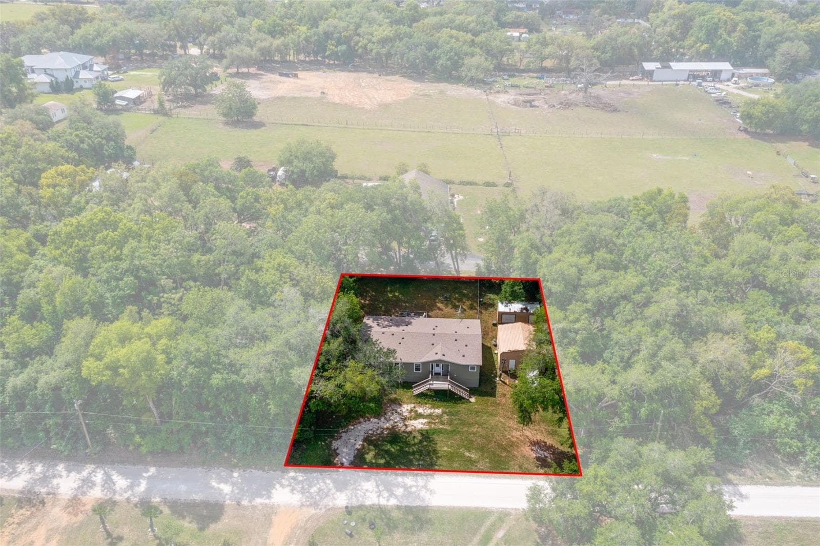 38616 Coleen Ave photo 3