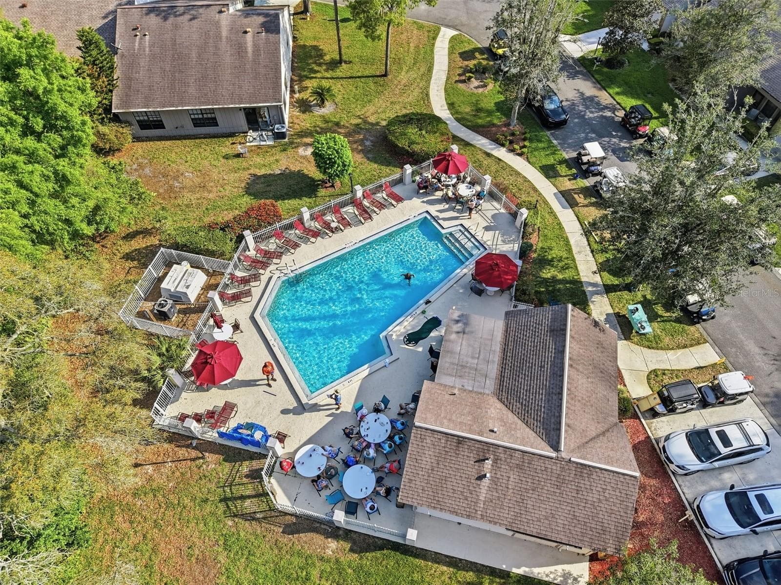 6575 Brambleleaf Dr