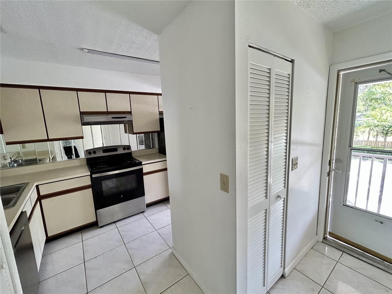 6519 Spring Flower Dr #24 photo 5