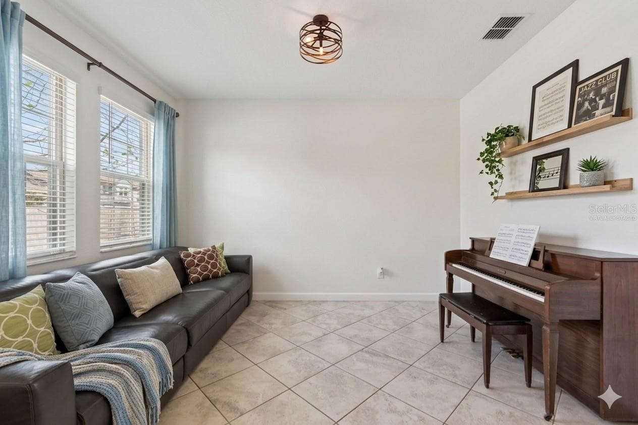 8960 Shadyside Ln photo 5