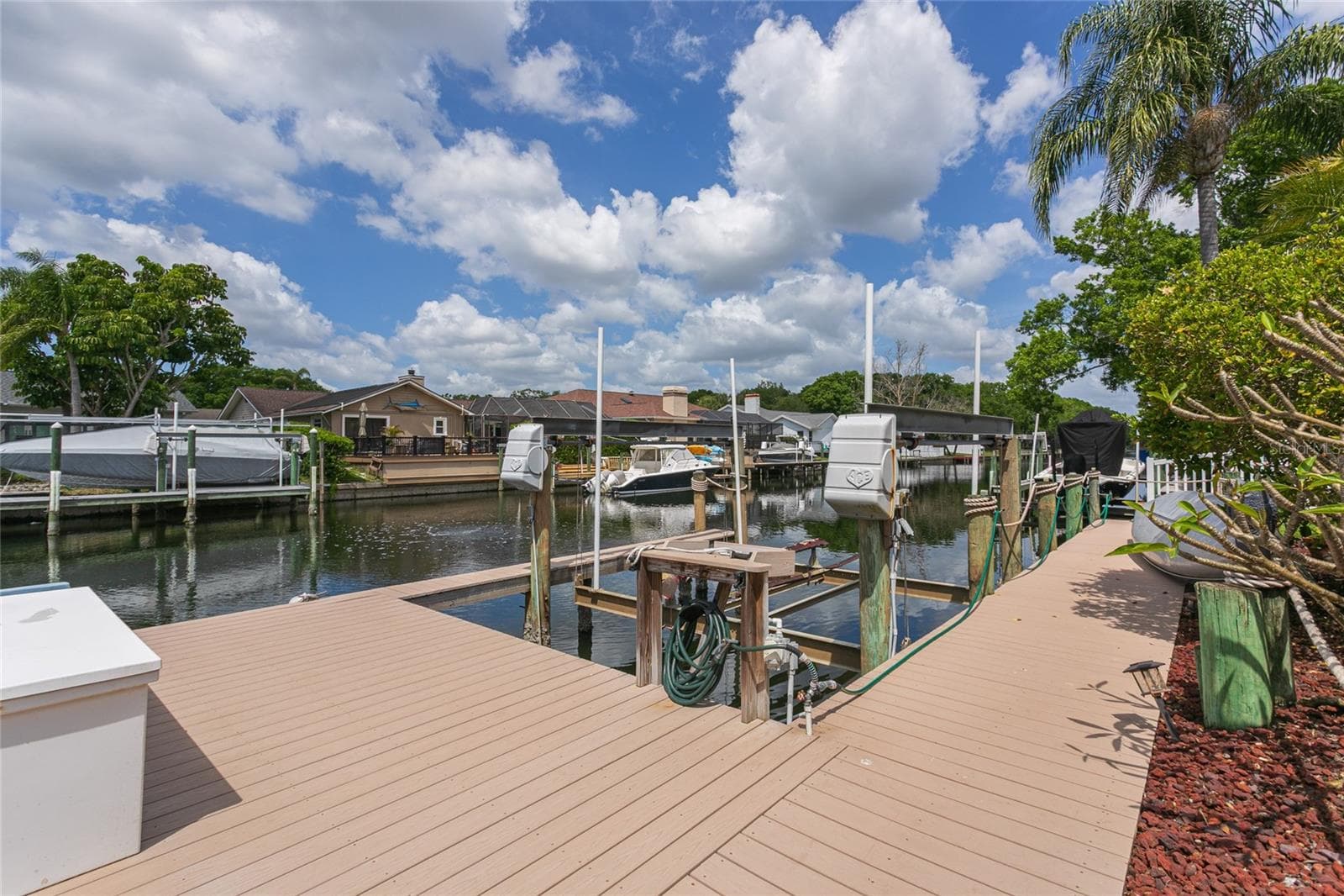 6104 Schooner Way photo 5