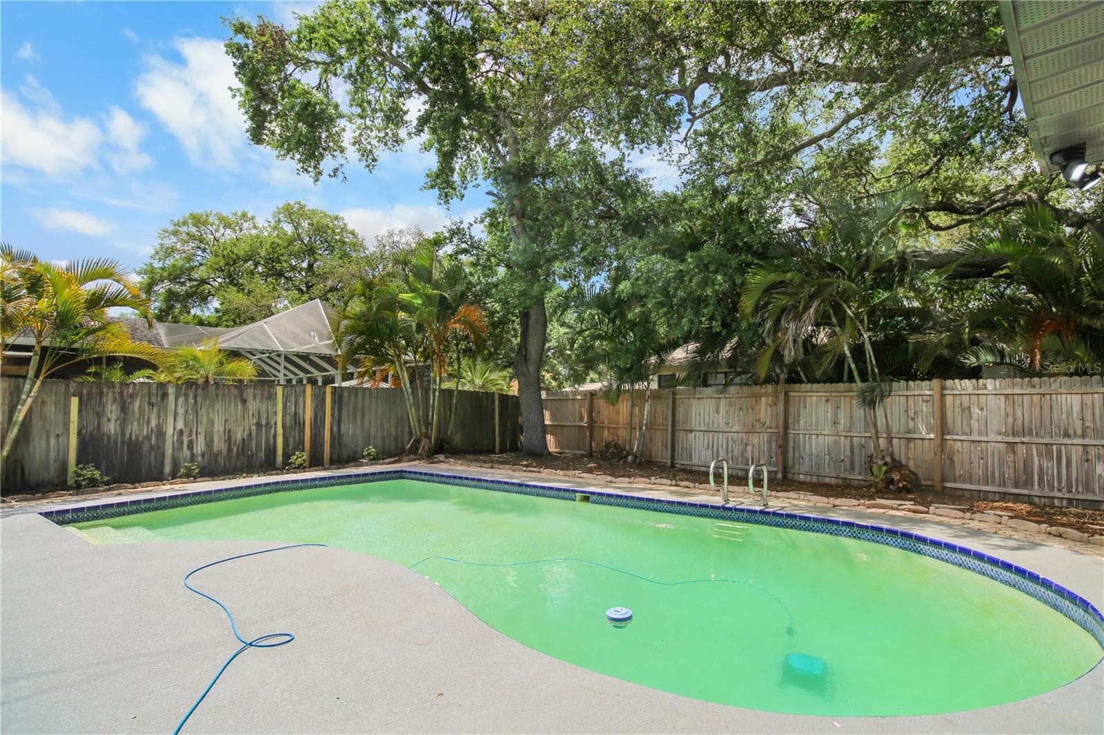 11492 93rd St photo 3
