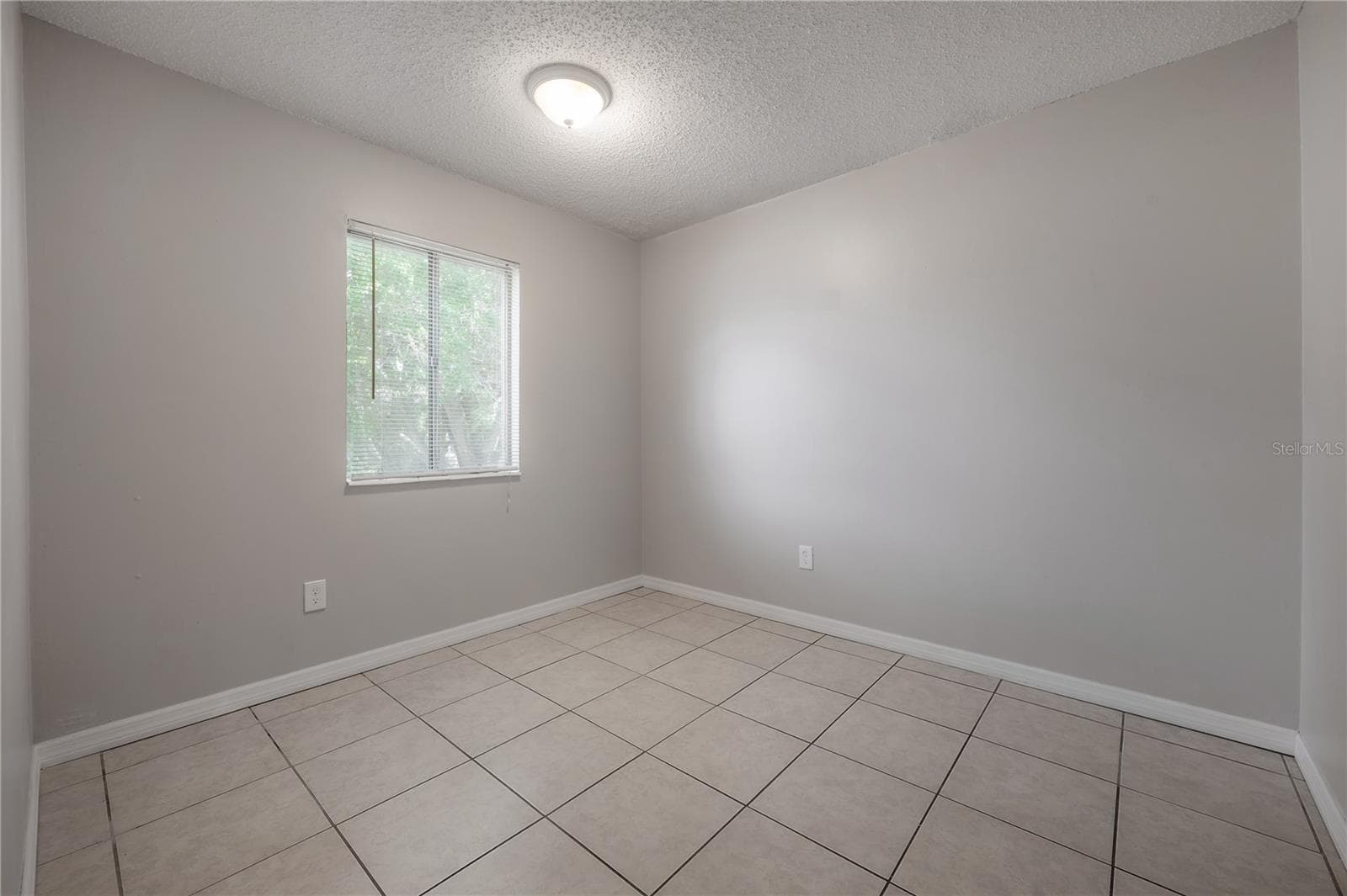 4016 Cortez Dr #D photo 5