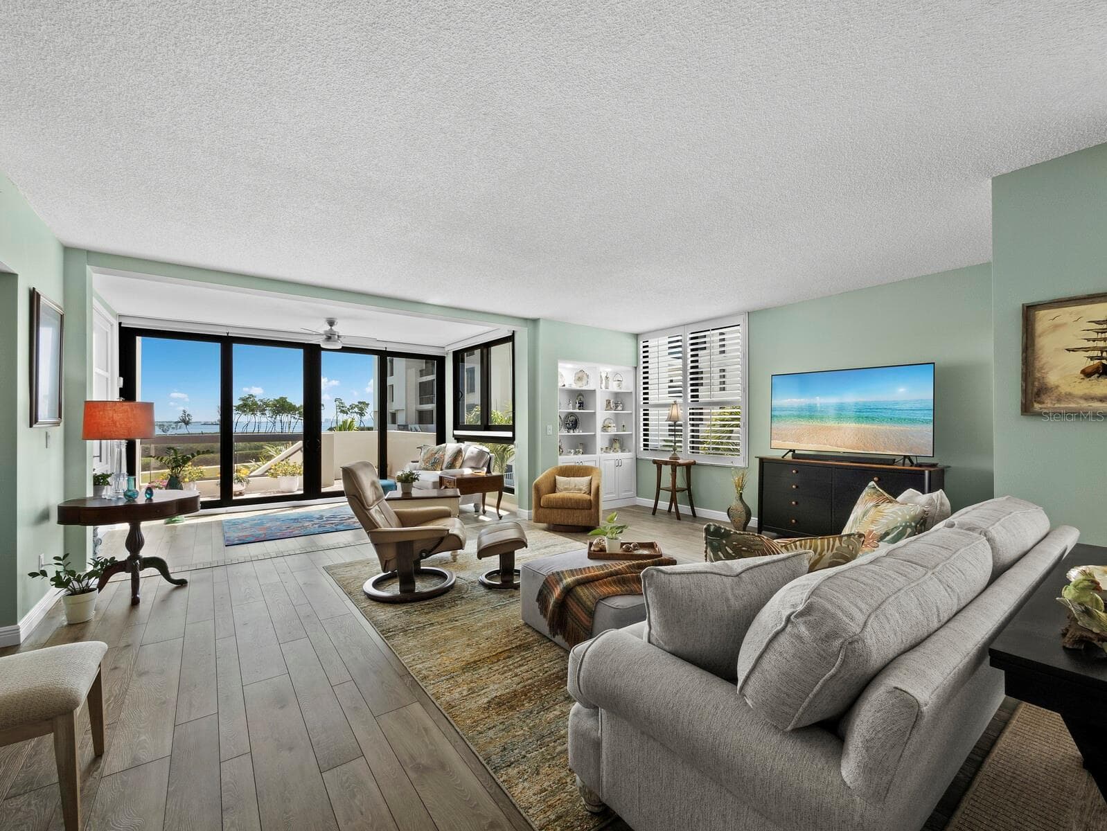 2020 Harbourside Dr #417 photo 5