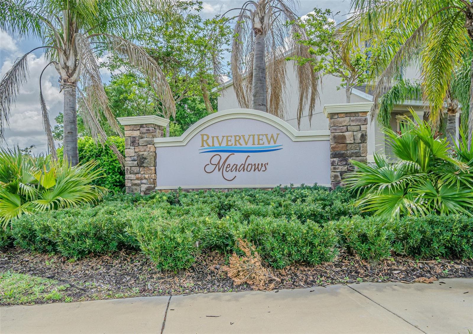 10627 Scenic Hollow Dr