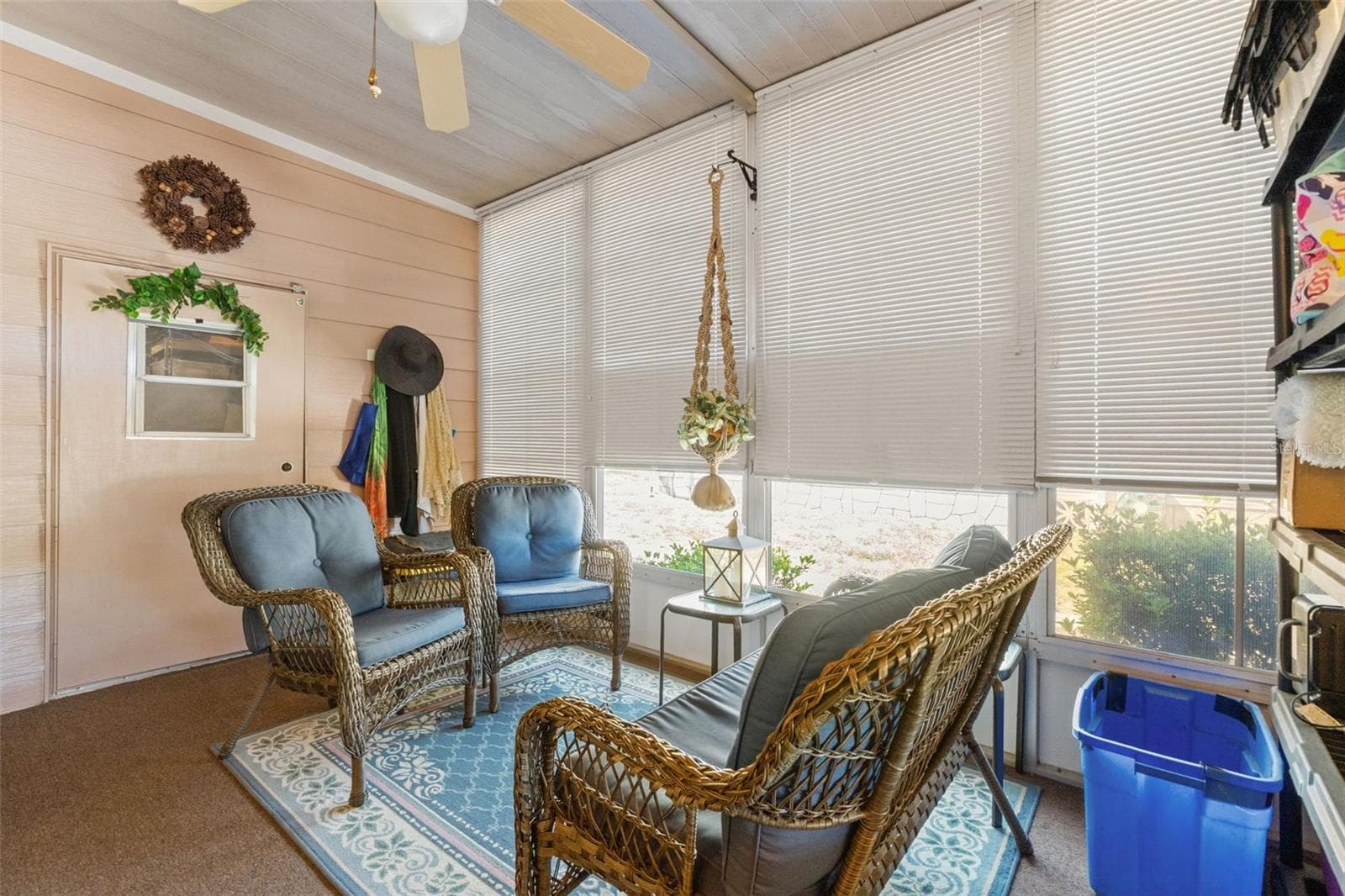 15110 Rialto Ave photo 5