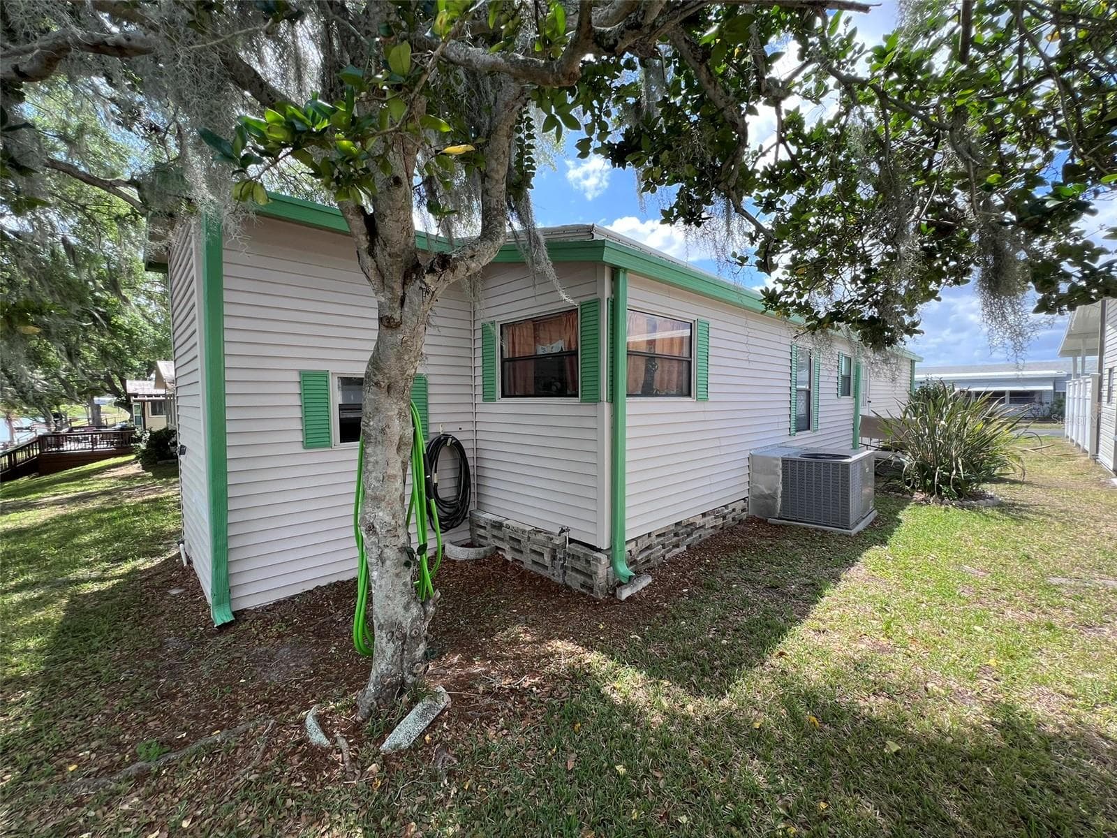 2055 S Floral Ave #296 photo 4