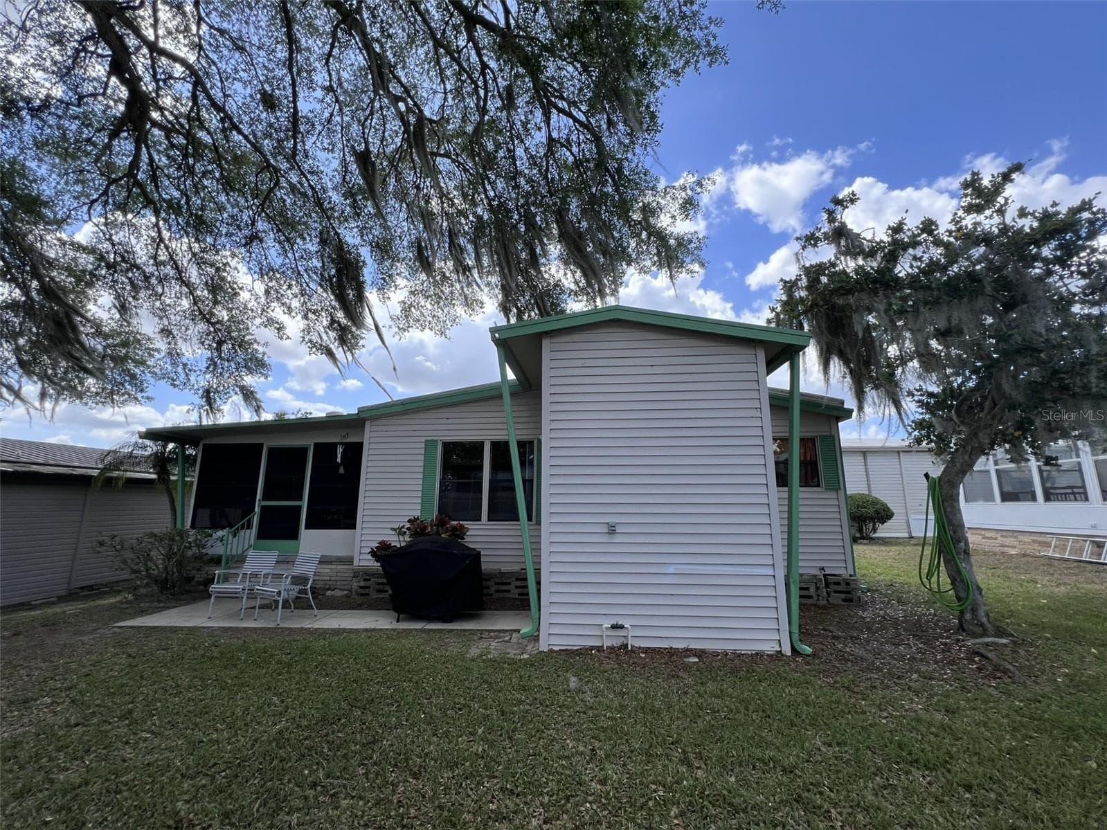 2055 S Floral Ave #296 photo 5