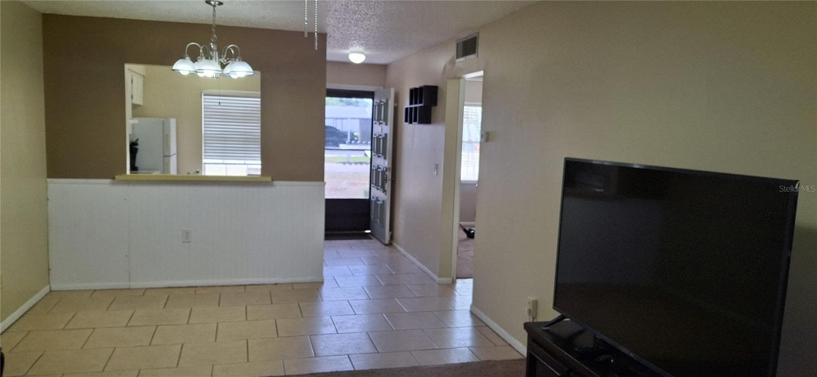 4737 Lake Villa Dr photo 5