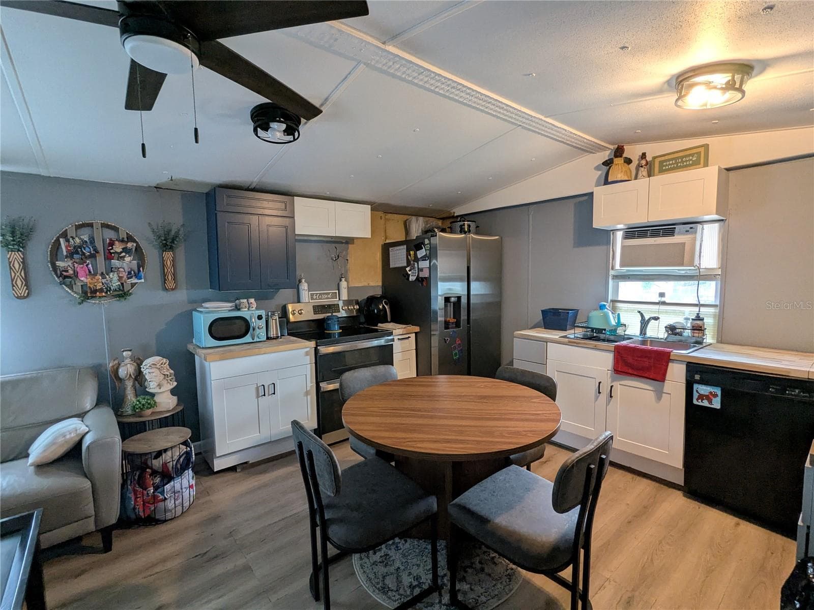 53 Sunset Cir photo 5