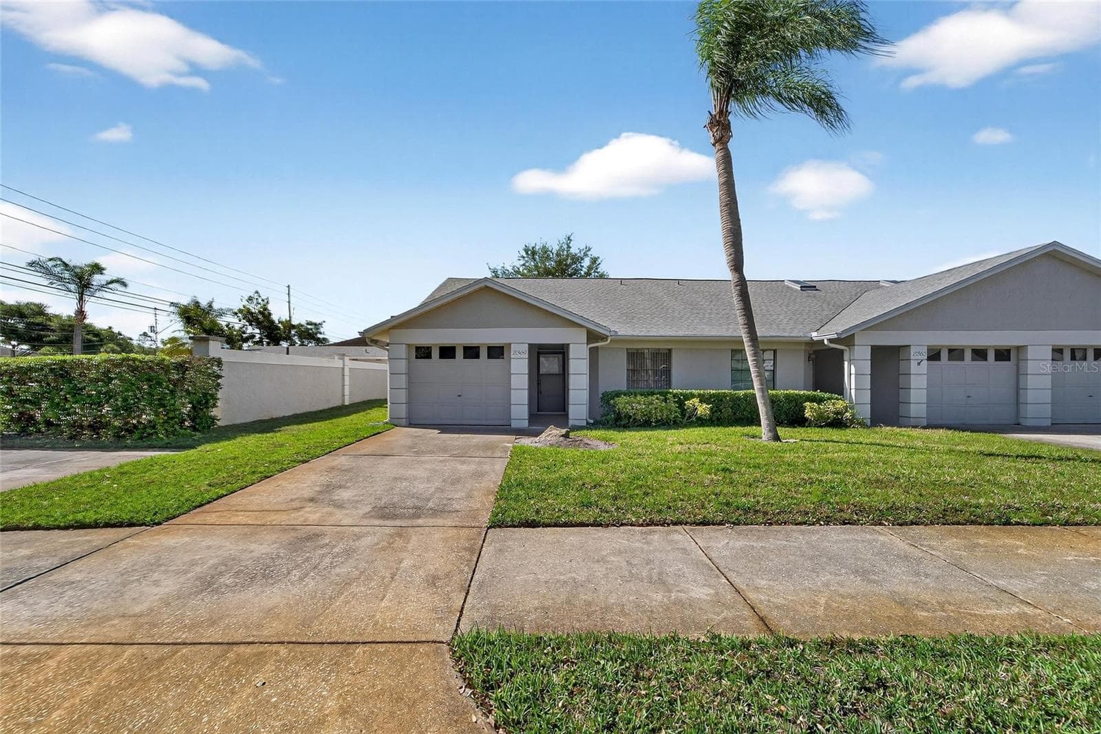 2369 Beverly Dr photo 5