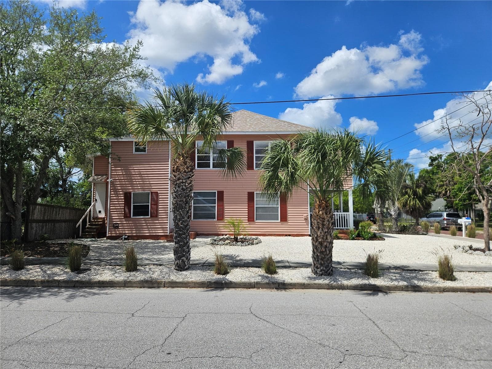 232 Cypress St photo 3