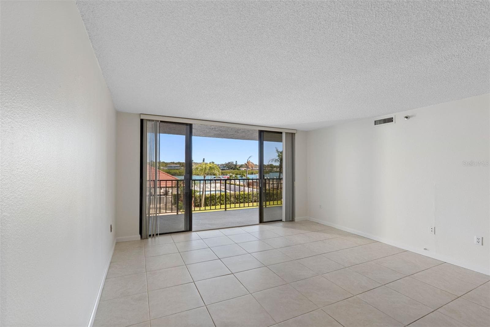 19111 Vista Bay Dr #204 photo 3