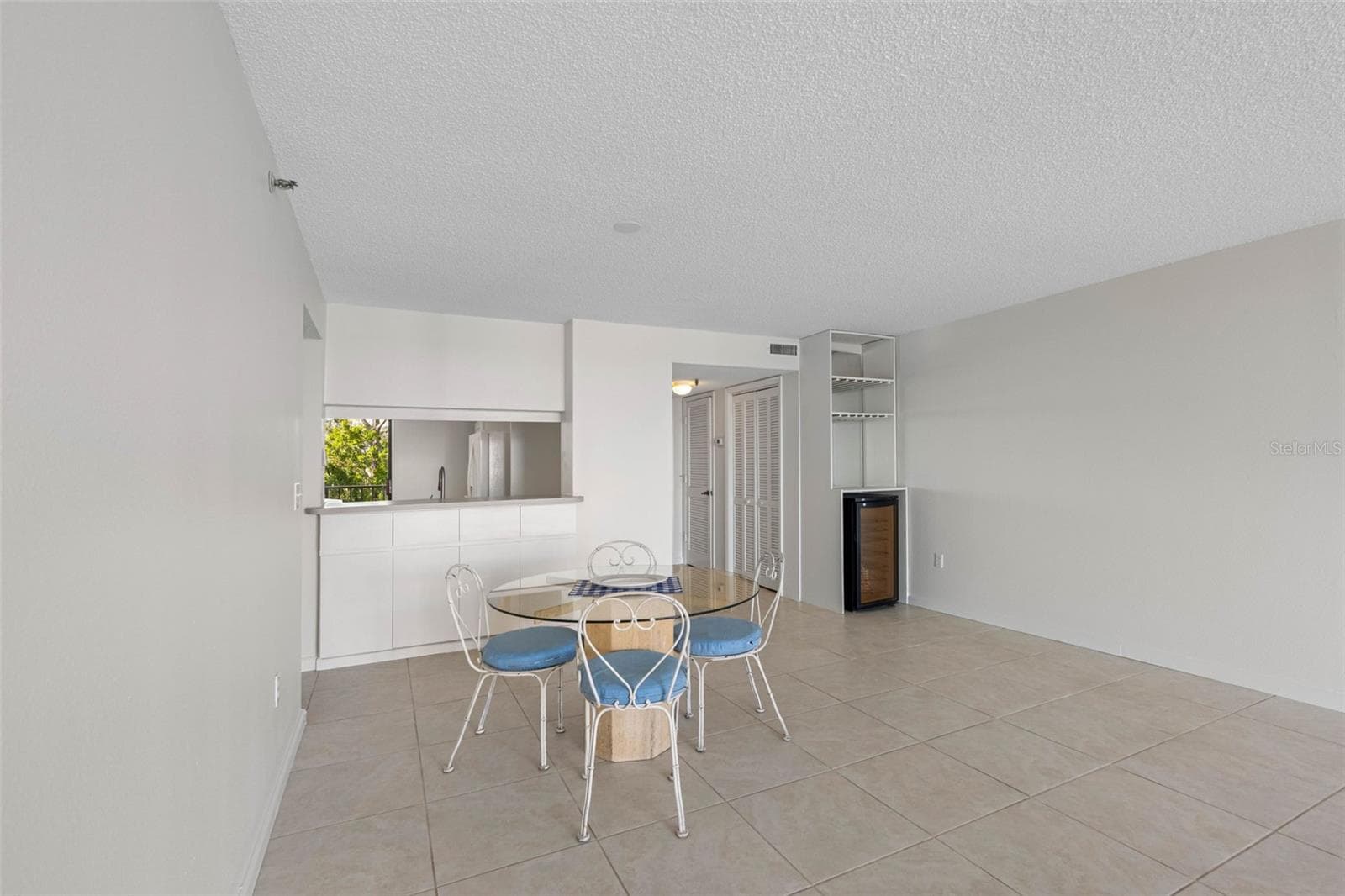 19111 Vista Bay Dr #204 photo 4