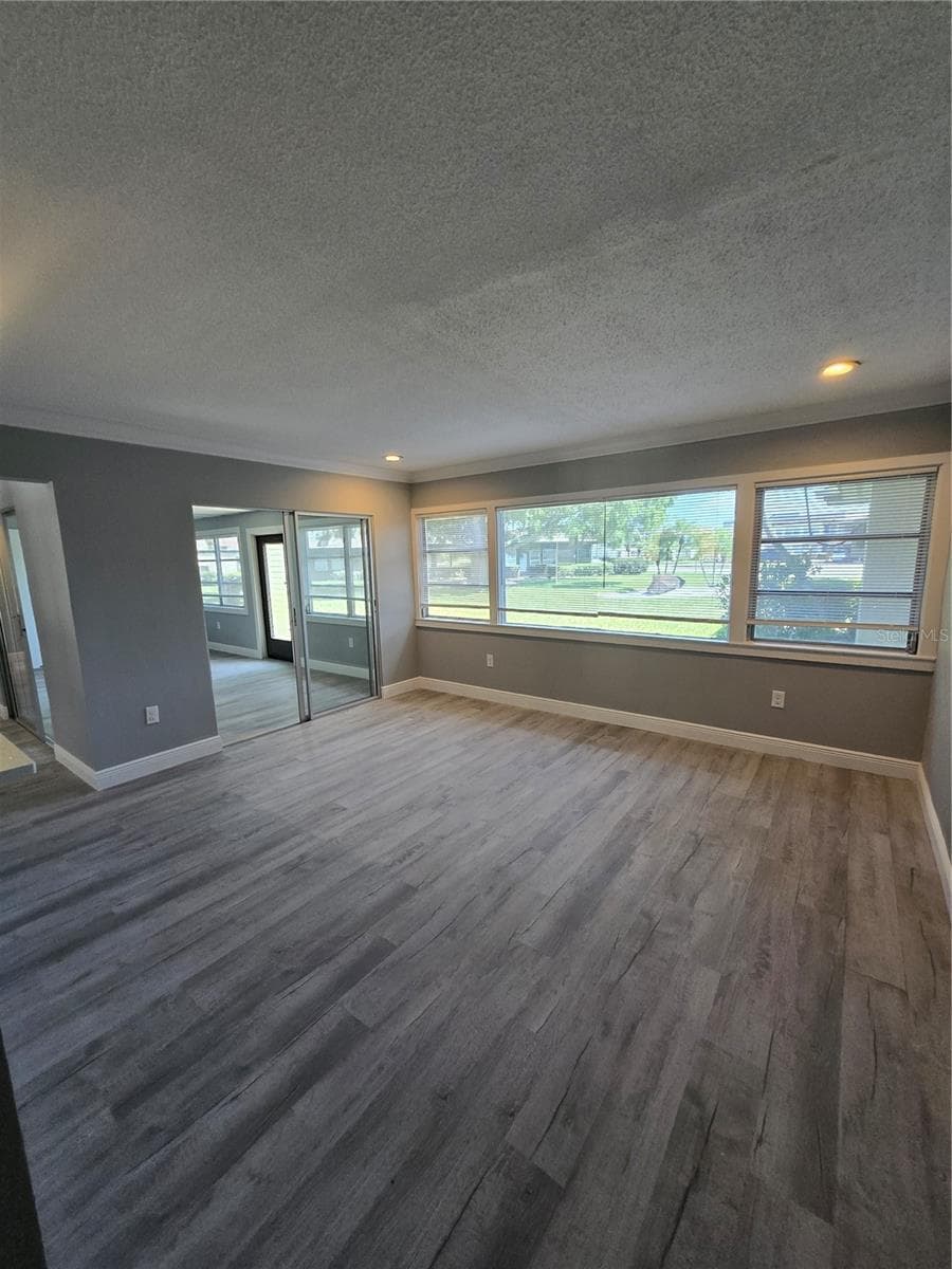 4836 Onyx Ln #B photo 3