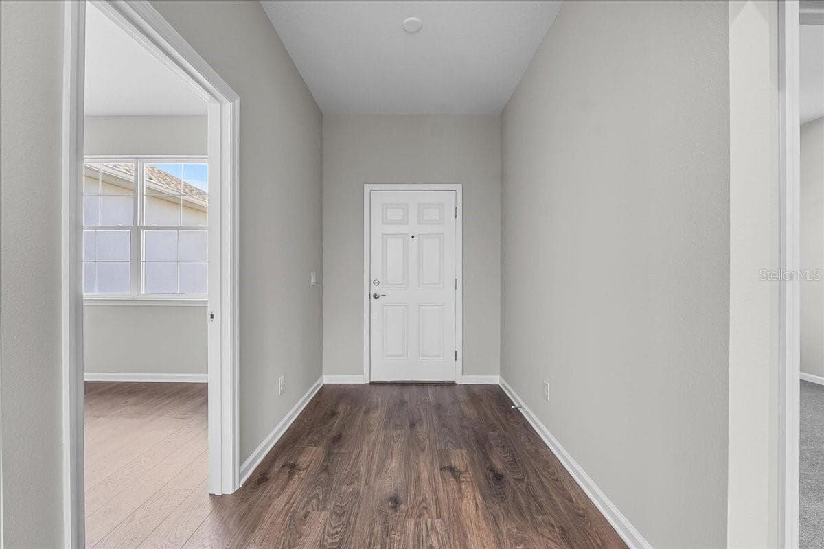 4502 Fairway Oaks Dr photo 5