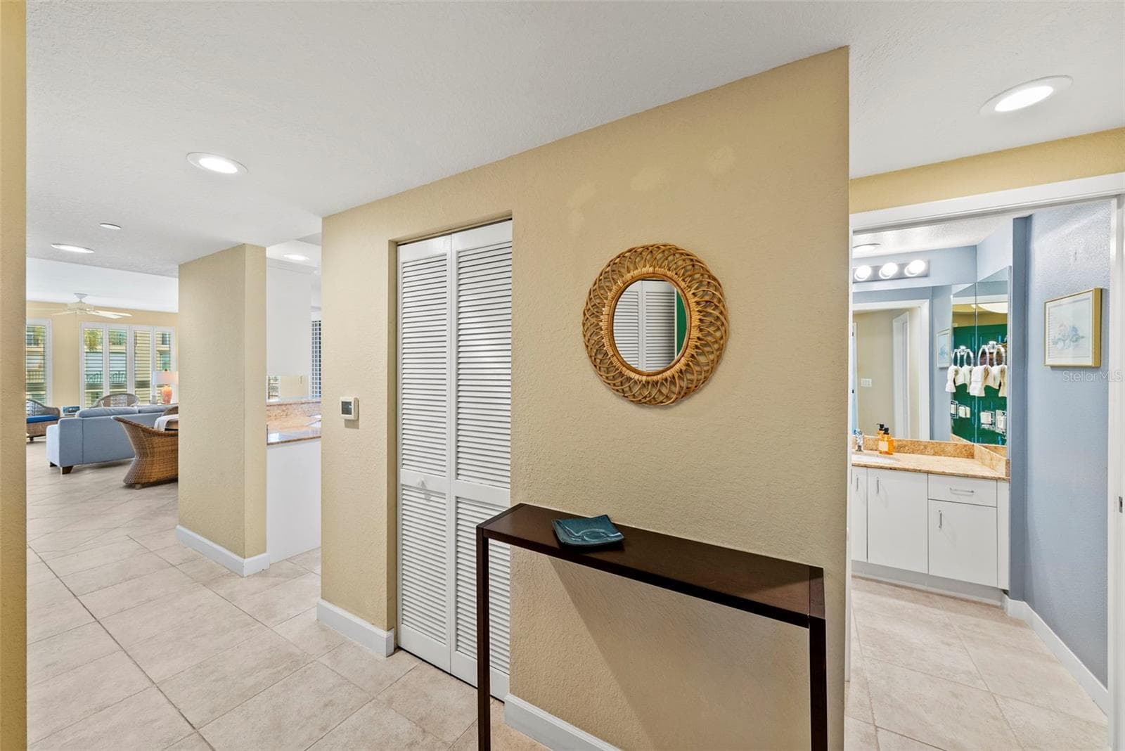 4780 Dolphin Cay Ln S #109 photo 5