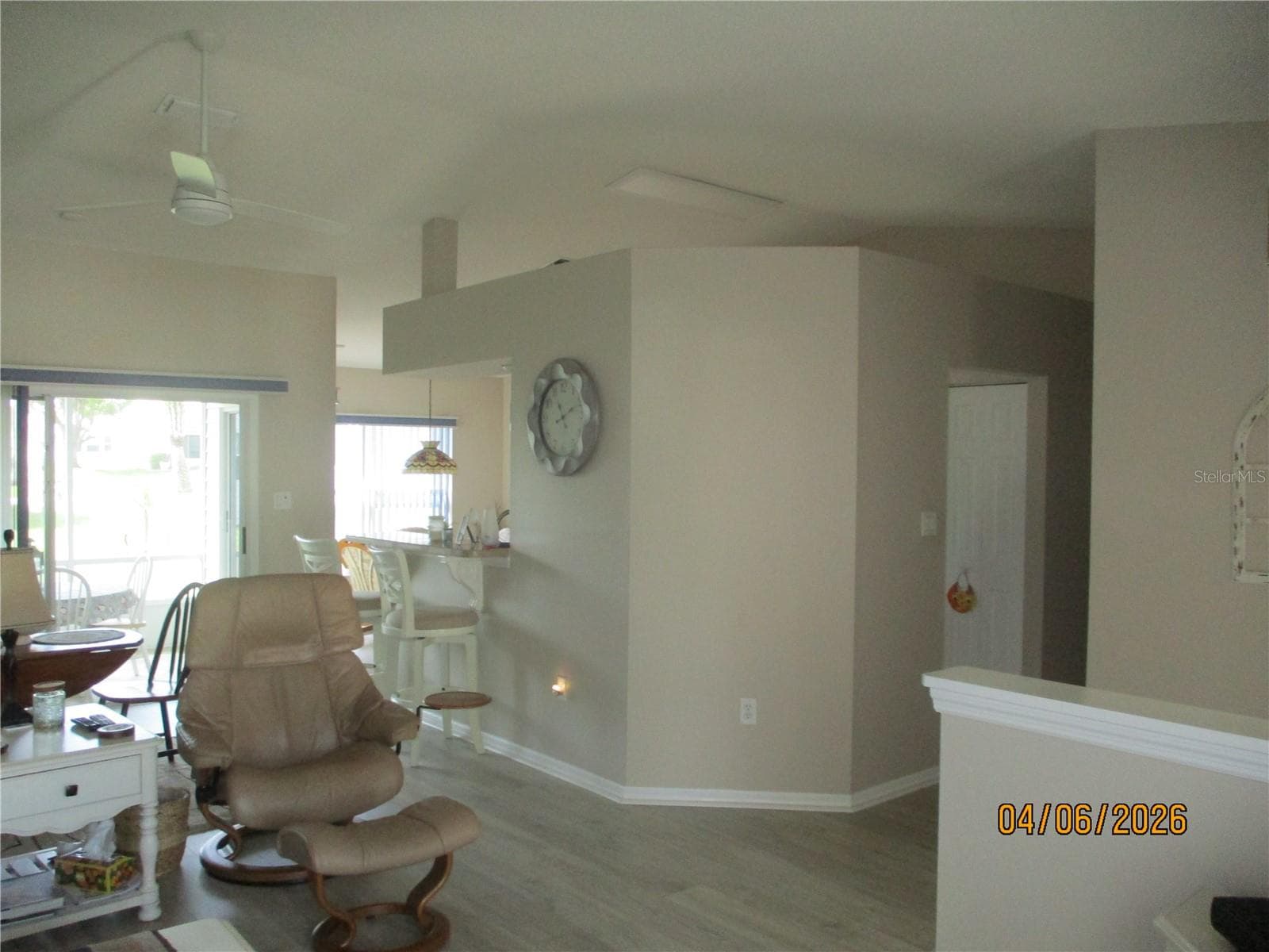 6136 Magpie Dr photo 5