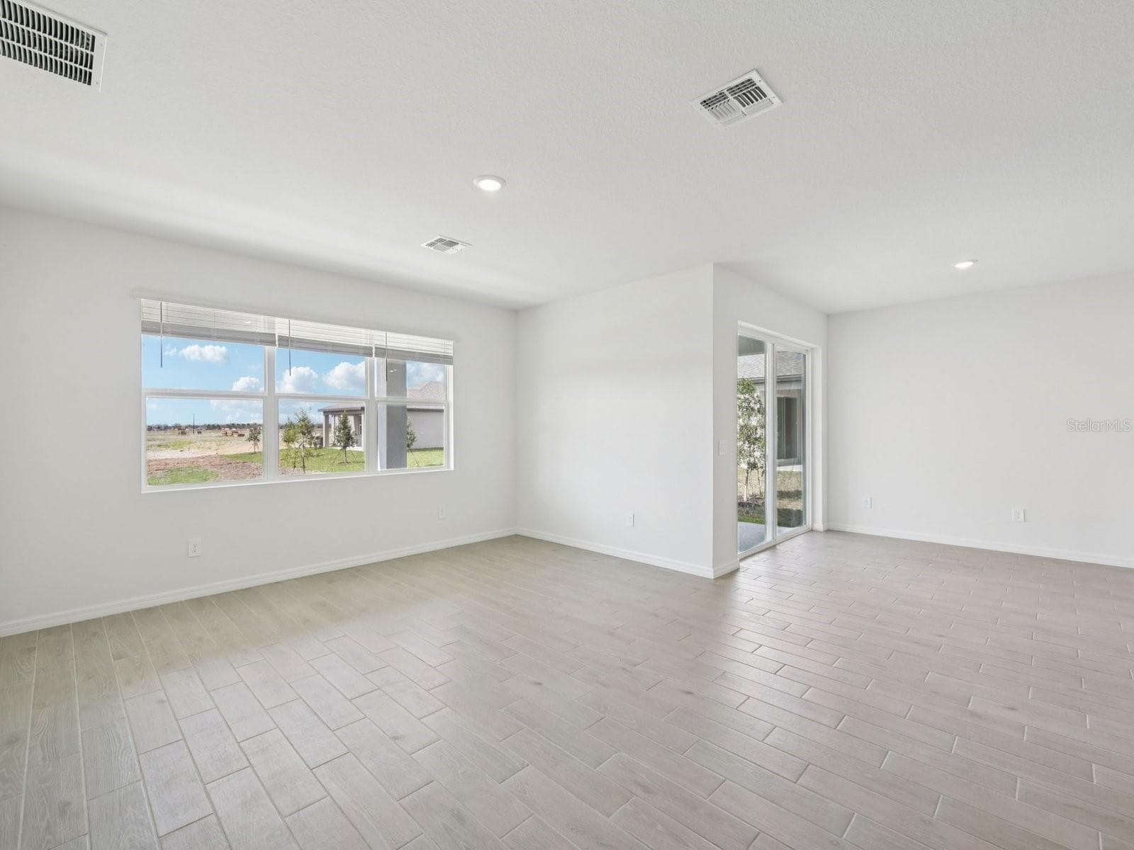 9009 Venetia CT