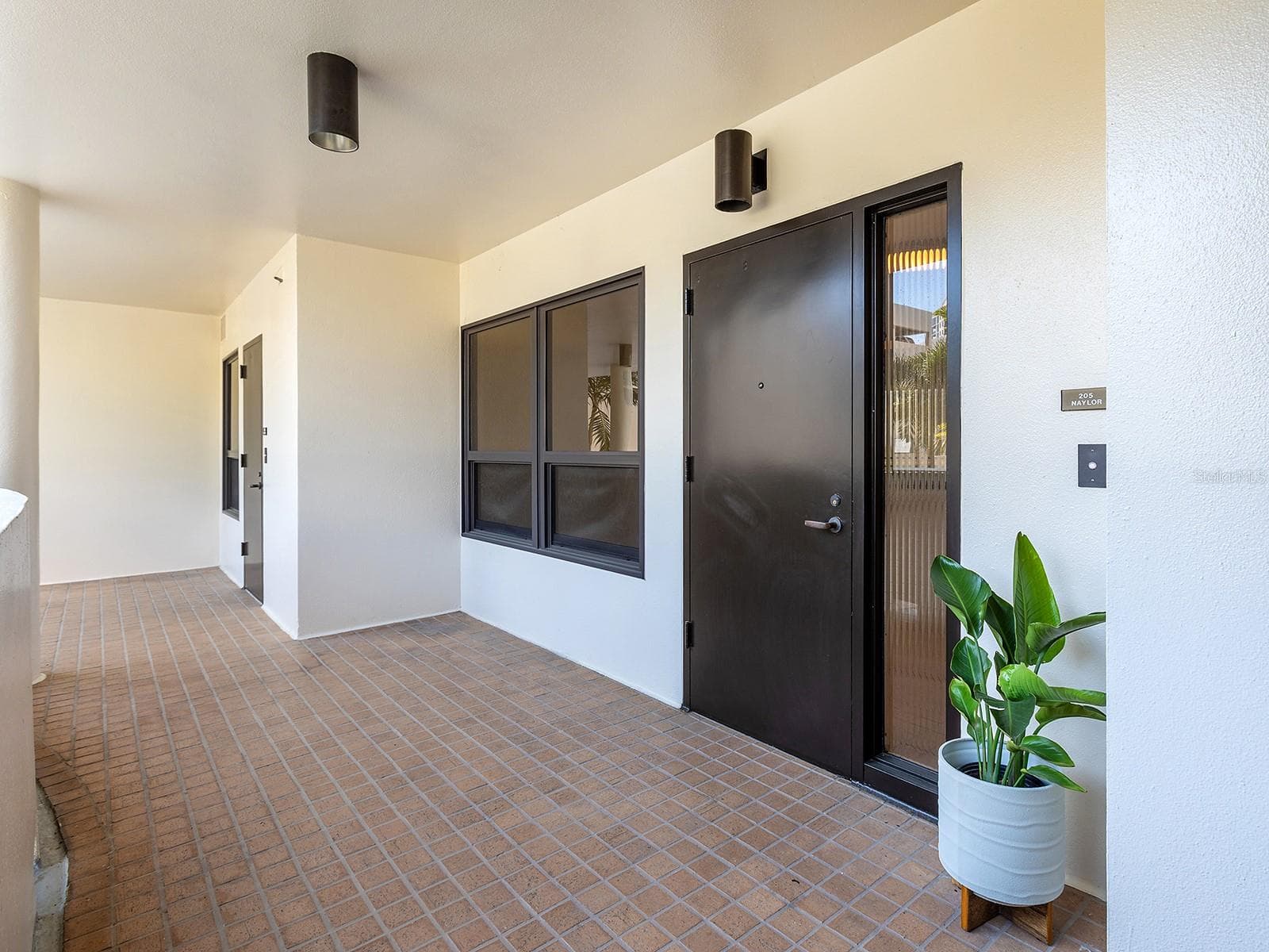 1255 N Gulfstream Ave #205 photo 4