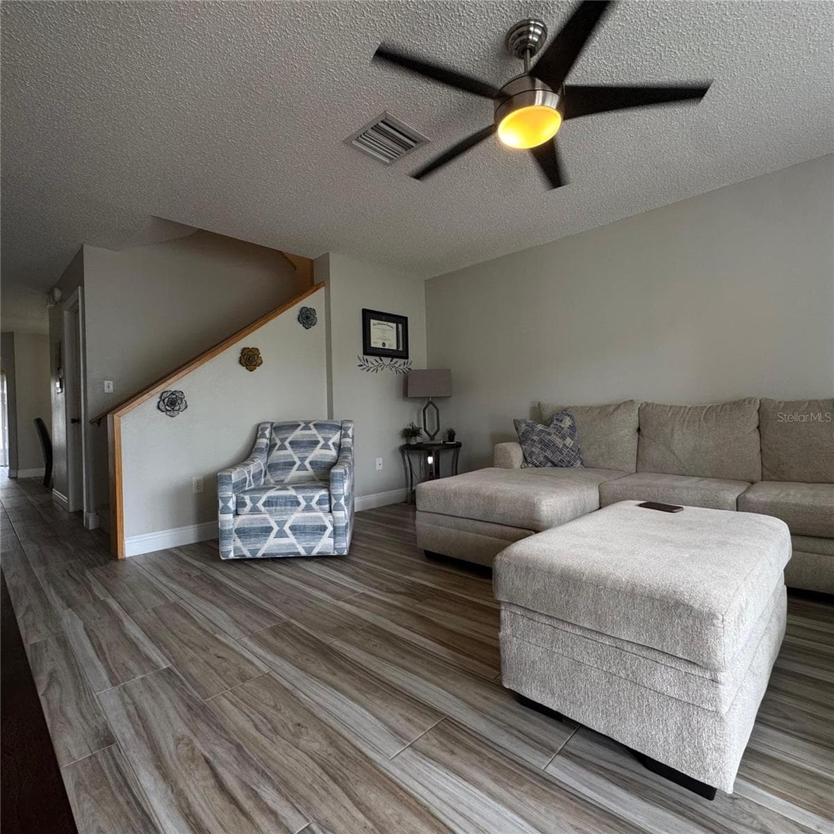306 Kensington Lake Cir photo 4
