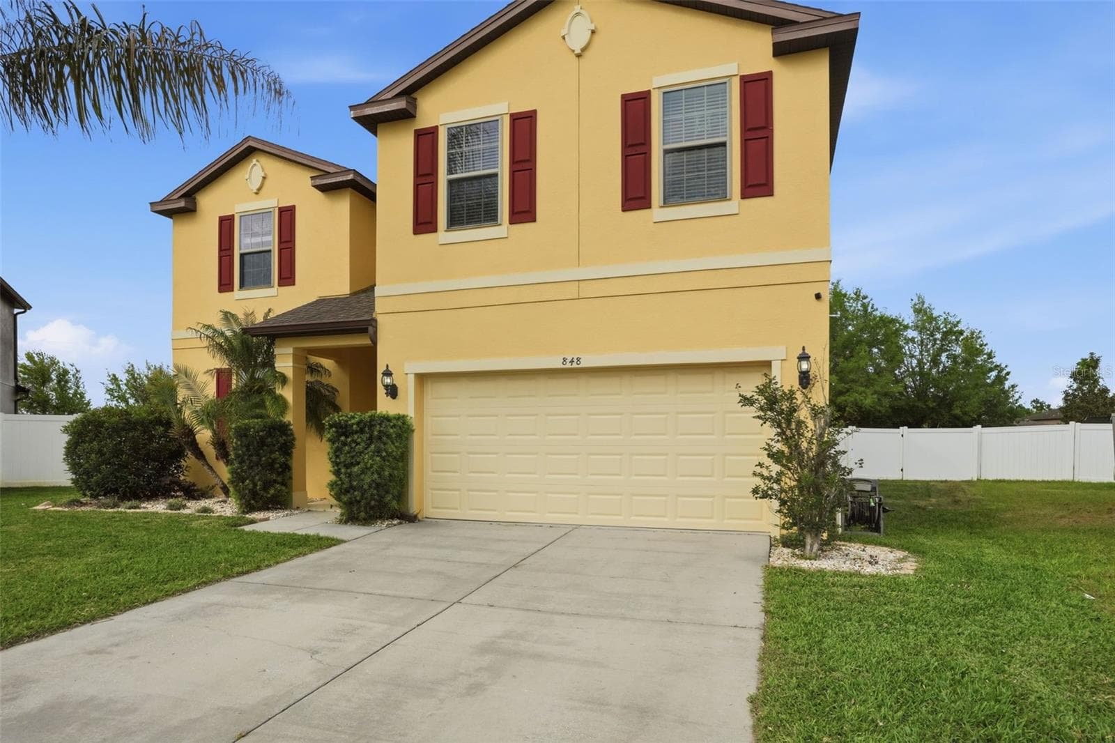 848 Petal Mist Ln