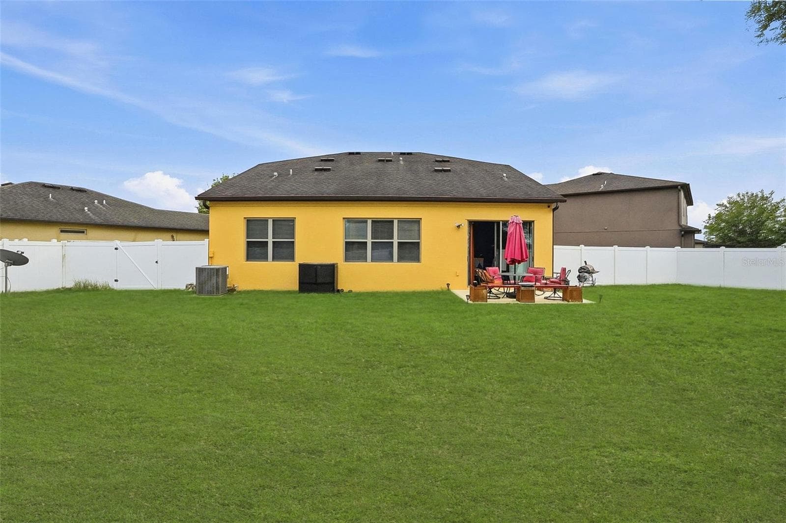 848 Petal Mist Ln photo 3