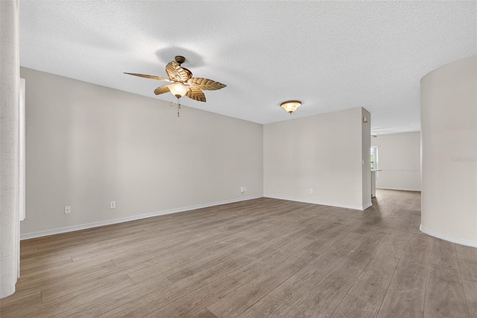 2231 Utopian Dr E #219 photo 3