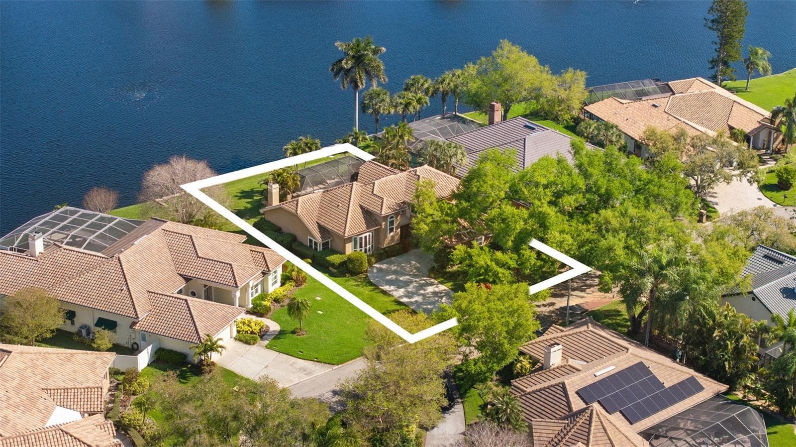 4731 Coconut Palm Cir NE photo 4