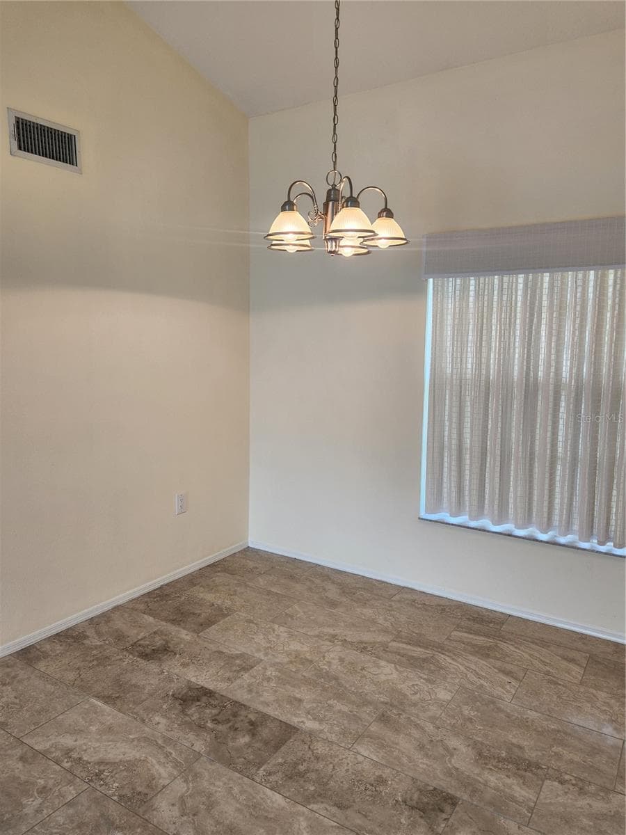 6330 Green Oak Cir #6330 photo 5