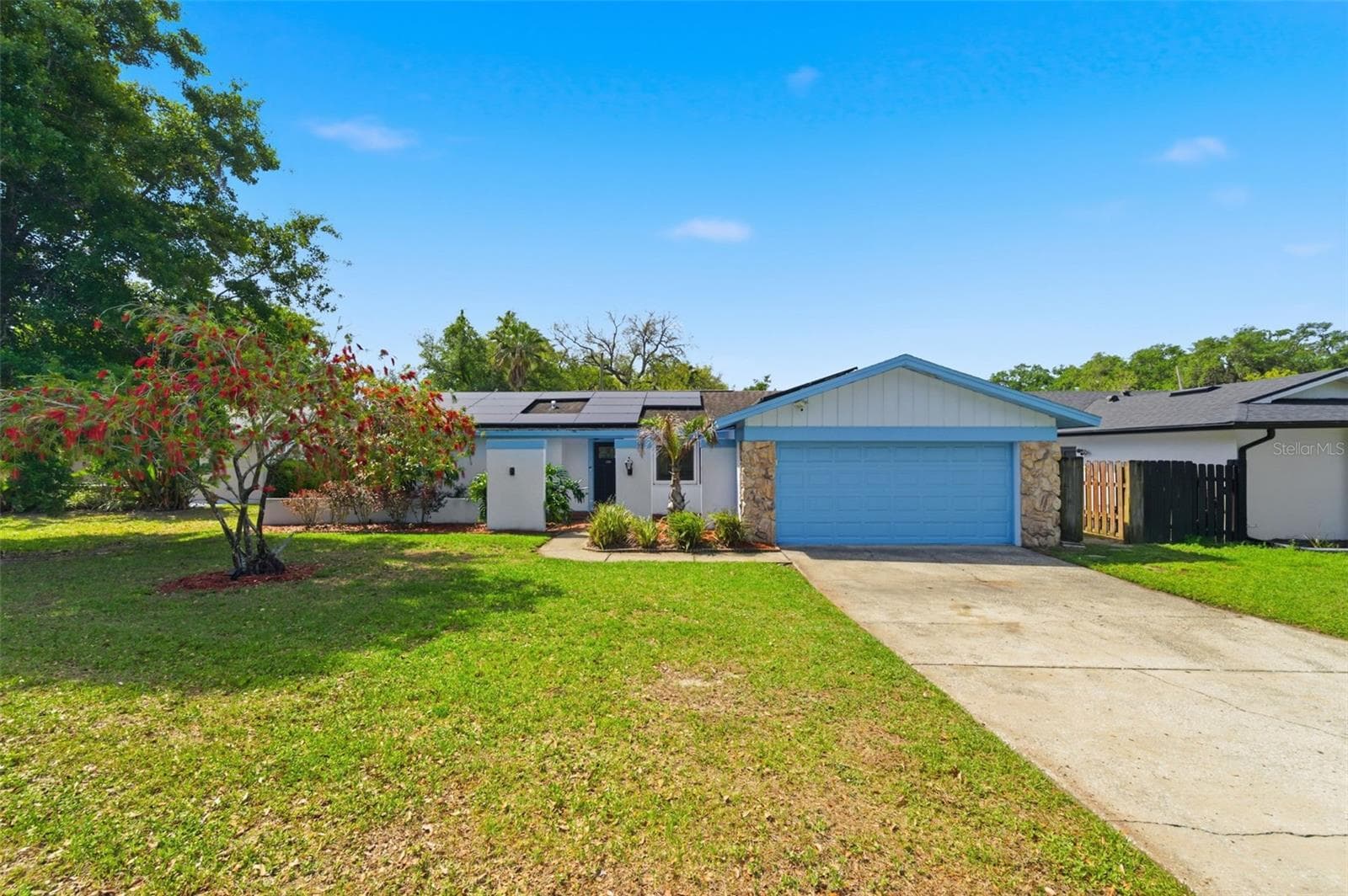 2816 Rustic Oaks Dr photo 4