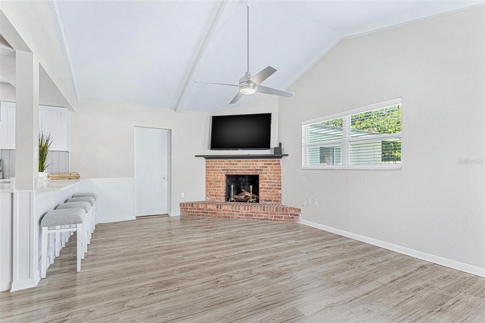 5127 Caesar Way S photo 5