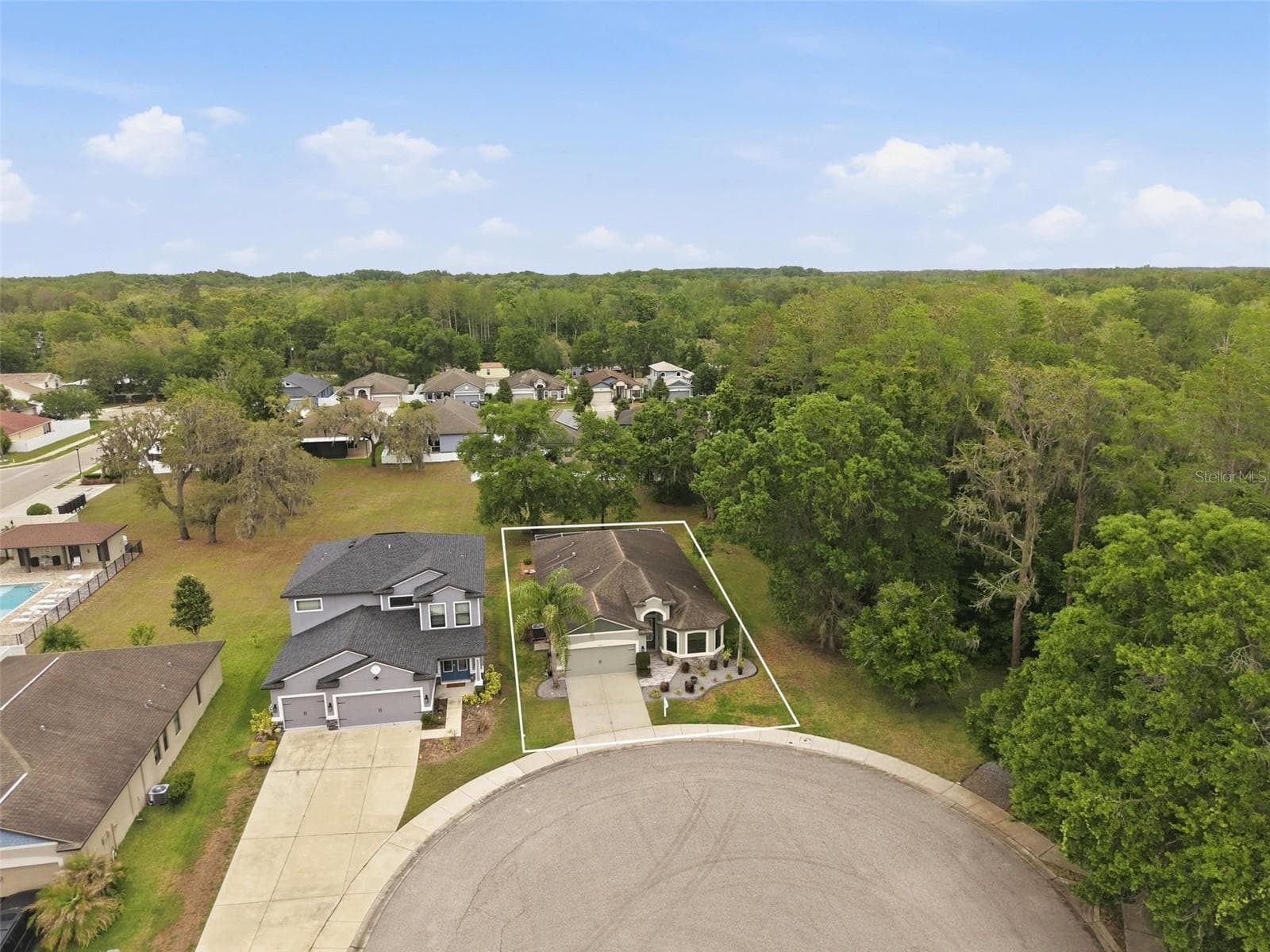 12417 Coralbean CT photo 3