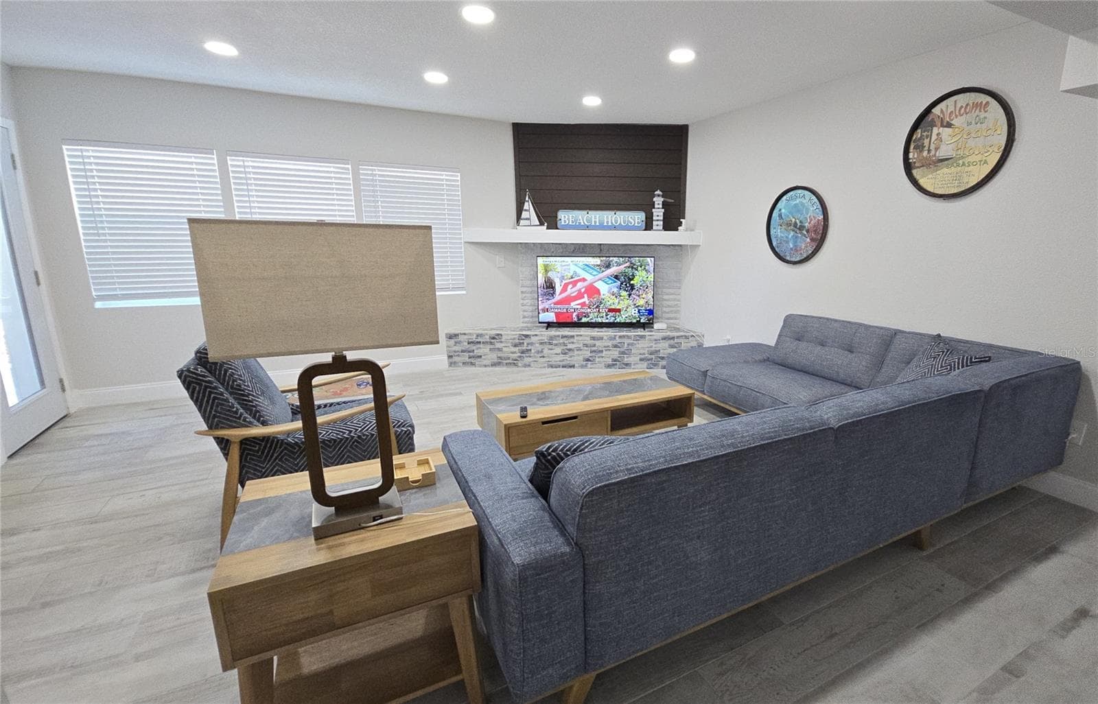 2107 Pine Ter photo 4
