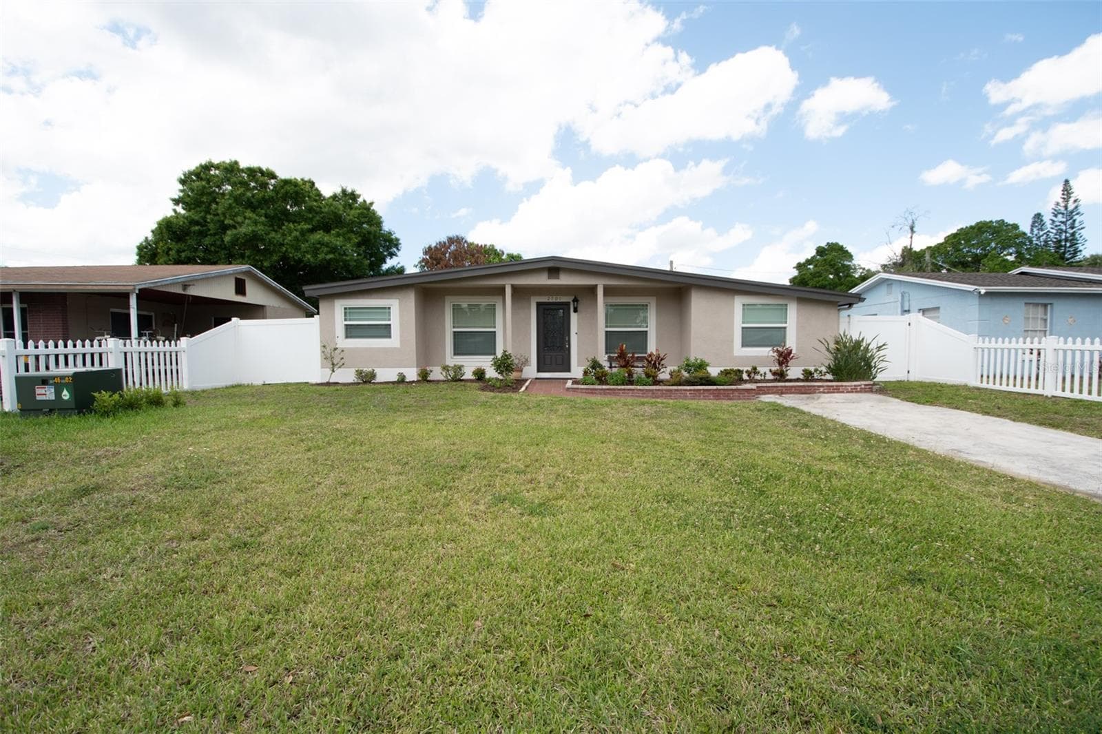 2701 Calle St photo 3