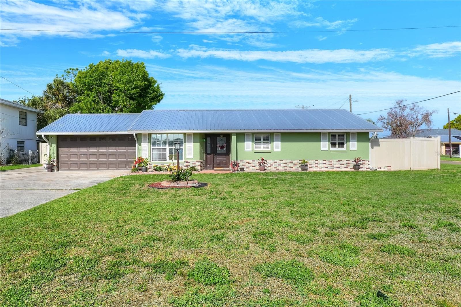 6108 Fairway Blvd photo 3