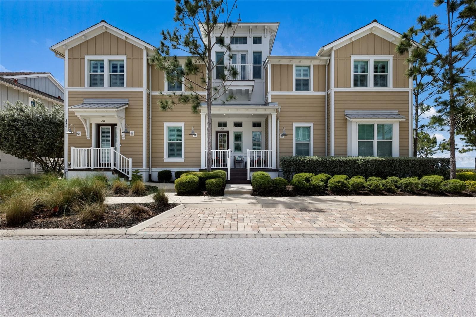 318 Compass Point Dr #202